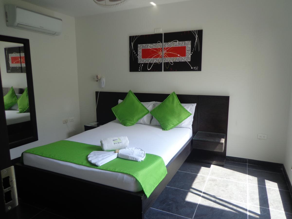 Hotel Chicala Salgar Puerto Salgar Rum bild